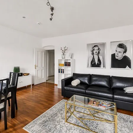Altbau Flair 75m2 - Terrace Panorama - Geraeumiges Gutshaus Bookhagen Apartman Passau